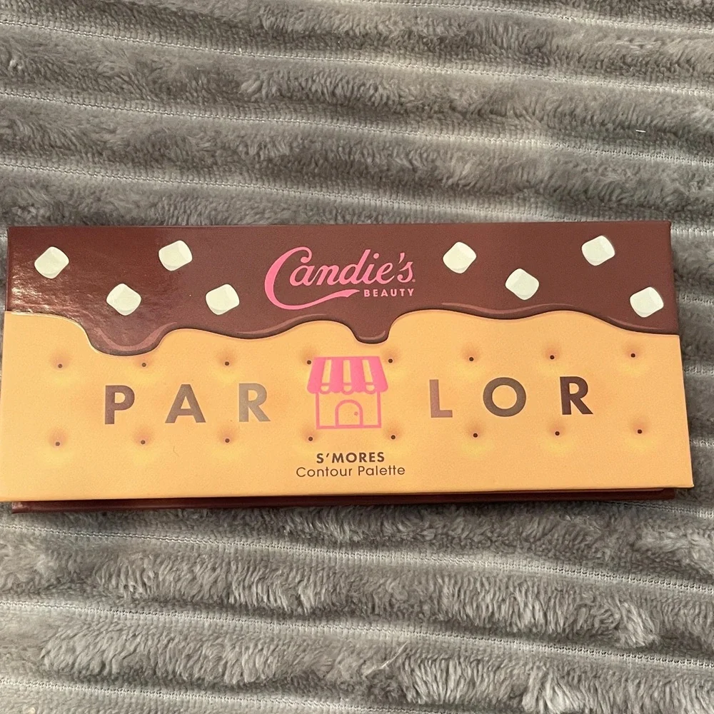 Candie's Beauty Contour Palette in Brown and Tan - Picture 1 of 3